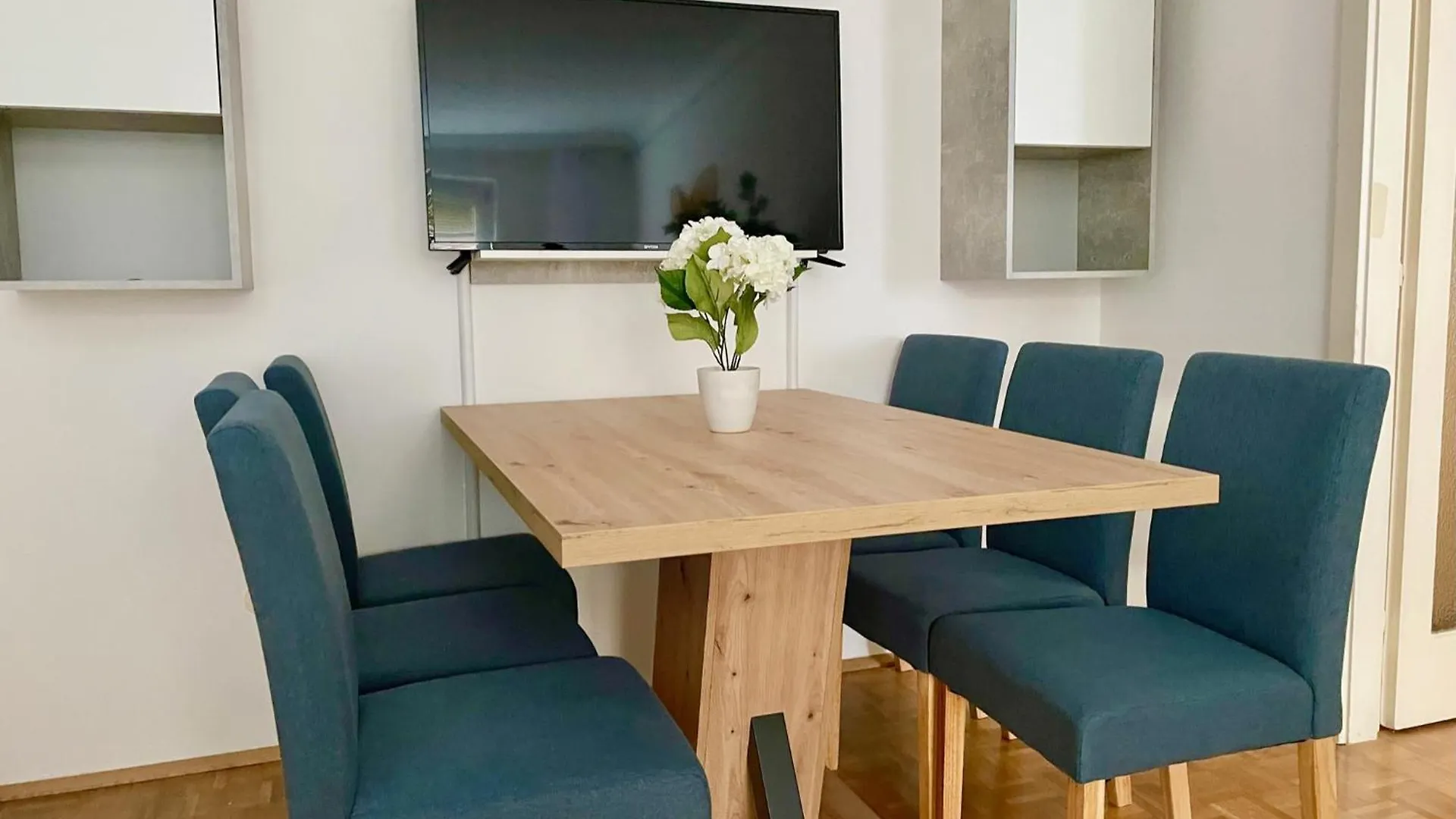 Rthrtnhrt Apartment Vienna